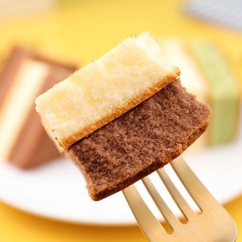 3 Flavors Triangle Cake